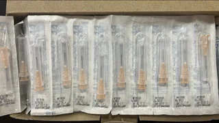 سرسوزن تزریق آوا گیج ۲۵ طول 13 میلیمتر (هر بسته ۱۰۰ عددی)