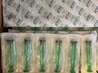 سرنگ 20 سی سی سه تکه لوئراسلیپ ورید